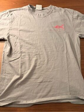 Light Gray Crewneck Tee with Southern Voyage Pink Logo. Size M